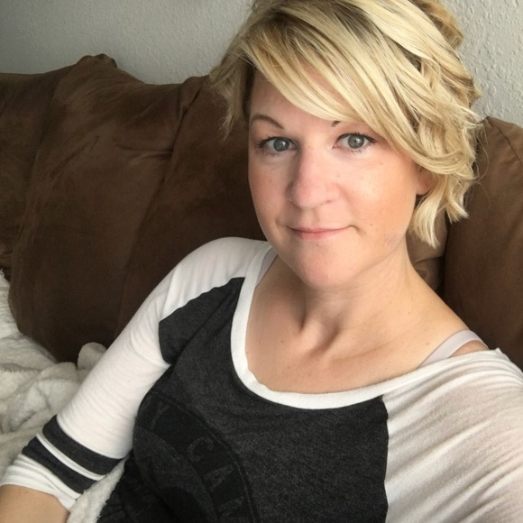 Meet your Posher, Johanna - Picture 1 of 1